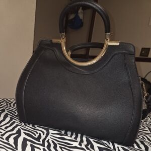 Elegant Black Handbag with Gold Accents